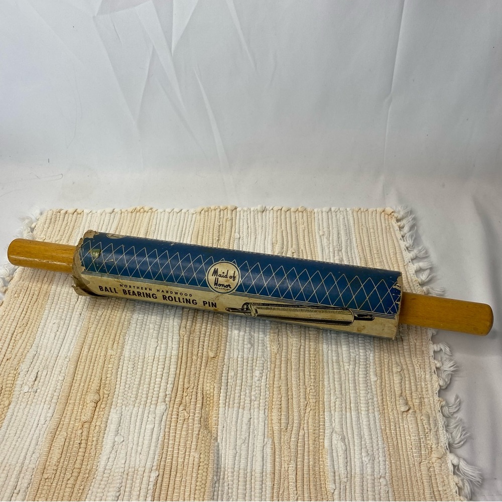 VTG MAID OF HONOR SEARS WOODEN ROLLING PIN w/ORIGINAL SLEEVE BALL BEARINGS 4150